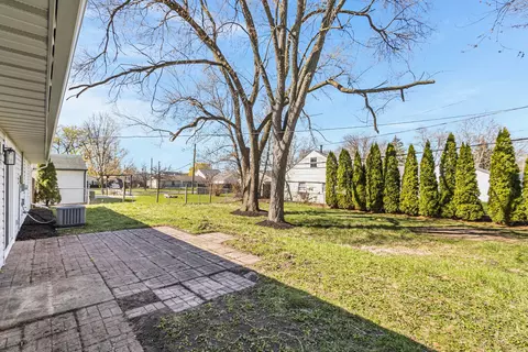 82 Paddock St, Montgomery, IL 60538 photo 15