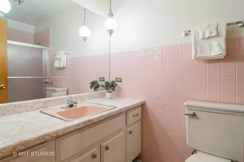 1729 E Aztec Ln, Mount Prospect, IL 60056 photo 15