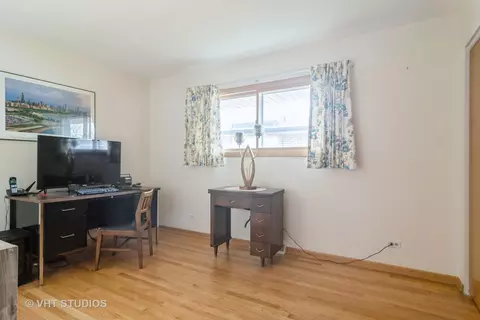 1729 E Aztec Ln, Mount Prospect, IL 60056 photo 14