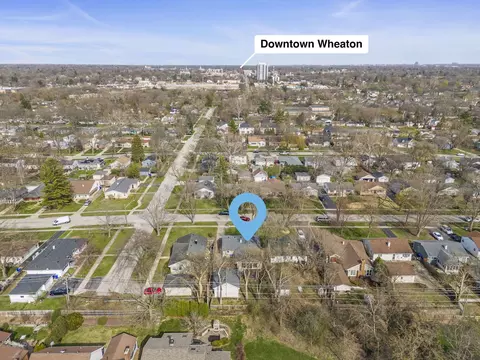 View/Area - 106 S Pierce Ave, Wheaton, IL 60187 photo 1 of 2