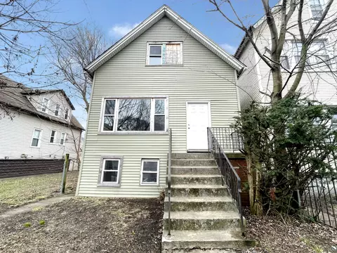 2955 E 80th Pl, Chicago, IL 60617