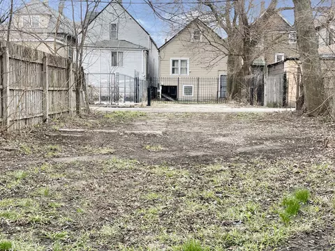Exterior - 2955 E 80th Pl, Chicago, IL 60617 photo 3 of 3