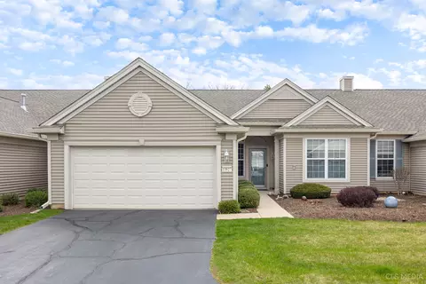 13827 Briargate Dr, Huntley, IL 60142
