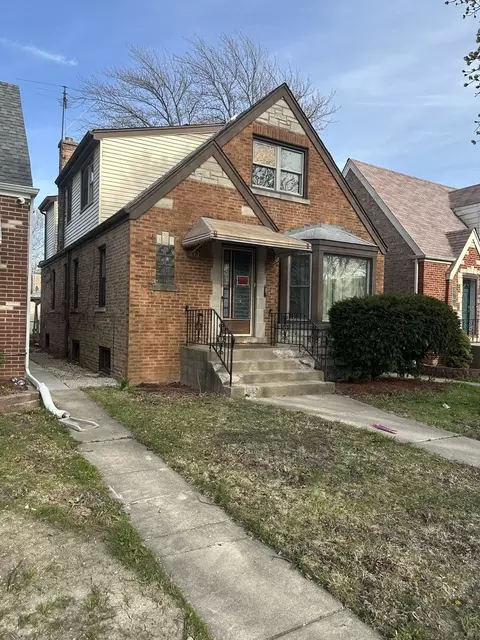 1935 N Natoma Ave, Chicago, IL 60707