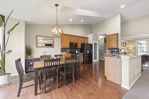 11625 Heritage Meadows Dr, Plainfield, IL 60585 photo 9