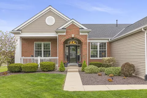 11625 Heritage Meadows Dr, Plainfield, IL 60585 photo 2