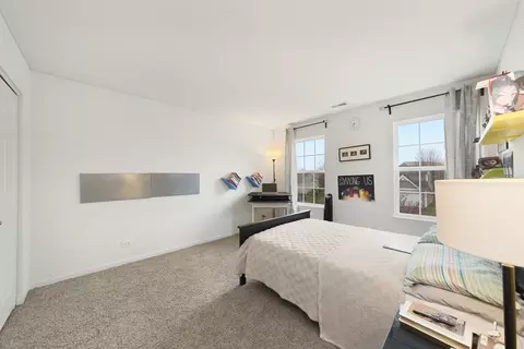 3085 Wickenden Ave, Elgin, IL 60124 photo 18