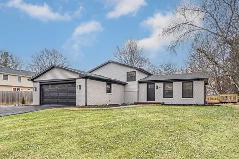 410 Kickapoo Ave, Batavia, IL 60510