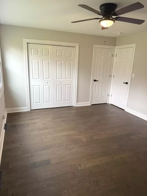 Bedroom - 410 Kickapoo Ave, Batavia, IL 60510 photo 5 of 6