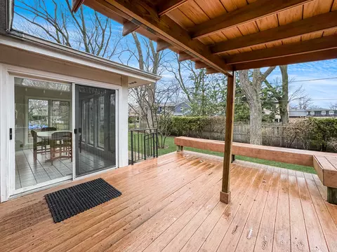 Exterior - 1706 Garand Dr, Deerfield, IL 60015 photo 3 of 5