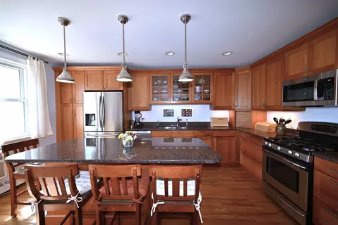 Kitchen - 1310 Maple Ave #5B, Evanston, IL 60201 photo 1 of 3