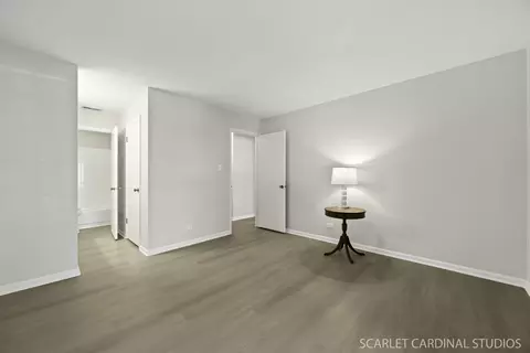 Bedroom - 1721 Lakecliffe Dr #D, Wheaton, IL 60189 photo 1 of 2
