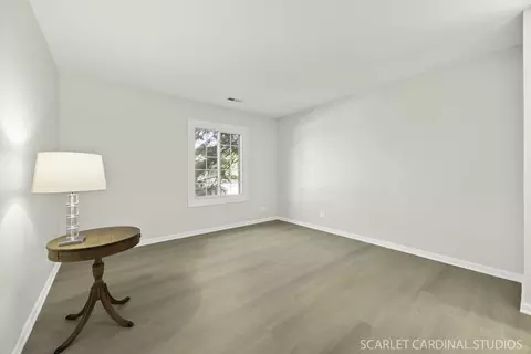 Bedroom - 1721 Lakecliffe Dr #D, Wheaton, IL 60189 photo 2 of 2