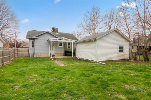Exterior - 1018 Hovey Ave, Normal, IL 61761 photo 5 of 5