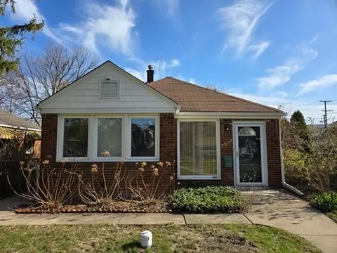 7937 W Barry Ave, Elmwood Park, IL 60707