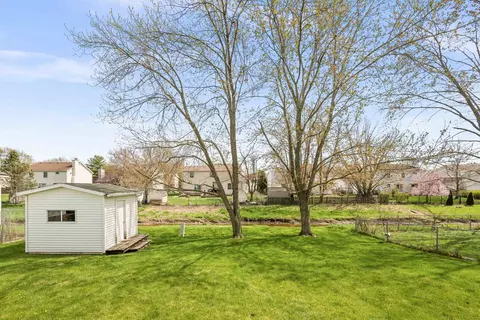 1321 Dillon Dr, Normal, IL 61761 photo 18