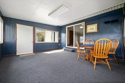1321 Dillon Dr, Normal, IL 61761 photo 2