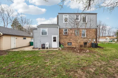 Exterior - 197 6th St, Wheeling, IL 60090 photo 3 of 10