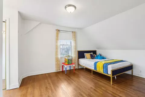 Bedroom - 197 6th St, Wheeling, IL 60090 photo 1 of 6