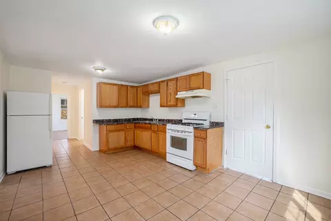 Kitchen - 3819 Sangamon St, Steger, IL 60475 photo 1 of 2