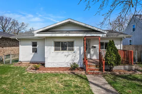 3819 Sangamon St, Steger, IL 60475