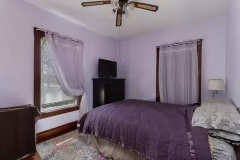 Bedroom - 706 Vale St, Bloomington, IL 61701 photo 3 of 6