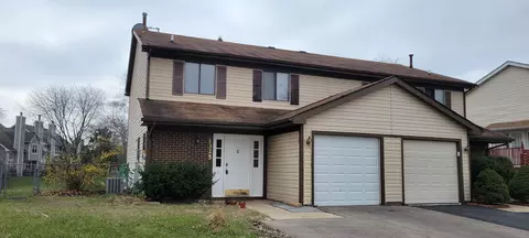 1325 Dory Cir S, Hanover Park, IL 60133