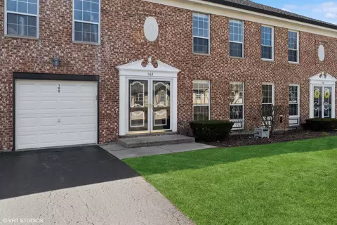 162 W Golf Rd, Libertyville, IL 60048