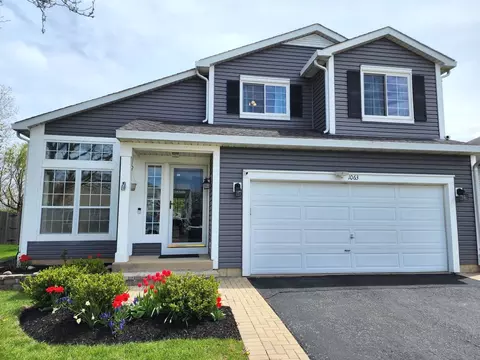 1063 S Pleasant Hill Gate Dr, Waukegan, IL 60085