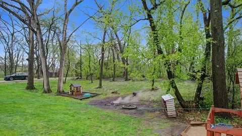 Exterior - 6521 Willow St, Spring Grove, IL 60081 photo 8 of 9