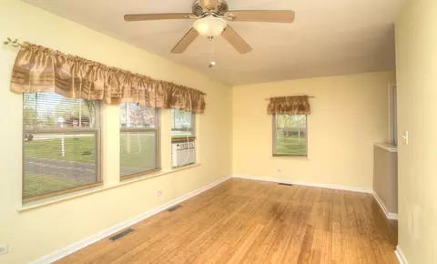 2816 Stilling Blvd, Mchenry, IL 60050 photo 13