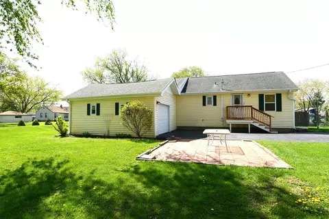 2816 Stilling Blvd, Mchenry, IL 60050 photo 3