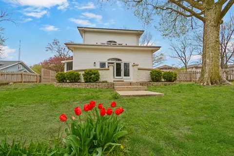 Exterior - 1005 Hovey Ave, Normal, IL 61761 photo 8 of 18