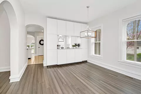 Dining - 1005 Hovey Ave, Normal, IL 61761 photo 3 of 3