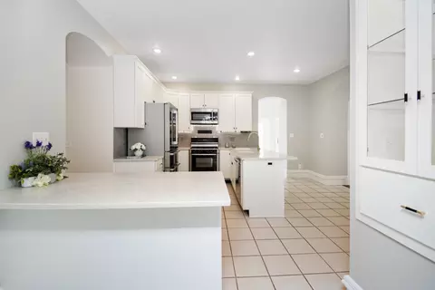 Kitchen - 1005 Hovey Ave, Normal, IL 61761 photo 12 of 14