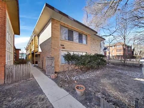 405 S Maple Ave #3, Oak Park, IL 60302