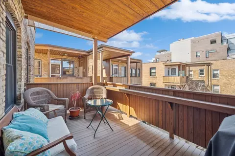 Exterior - Undisclosed, Evanston, IL 60202 photo 2 of 2