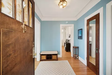 Entry Way - Undisclosed, Evanston, IL 60202 photo 1 of 2