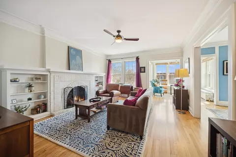 Living - Undisclosed, Evanston, IL 60202 photo 1 of 3