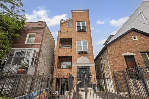 1942 W Armitage Ave #2, Chicago, IL 60622