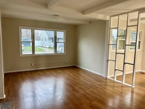 Living - 1407 Calhoun St, Peru, IL 61354 photo 2 of 2