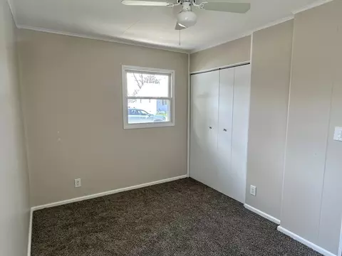 Bedroom - 1407 Calhoun St, Peru, IL 61354 photo 3 of 3