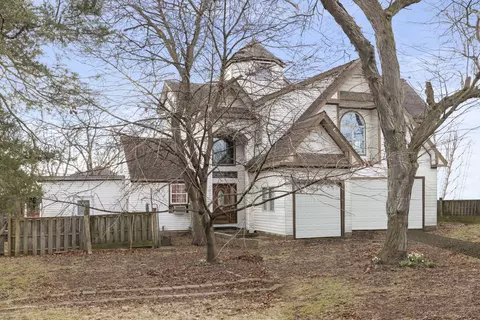 6502 S Ridge Rd, Willowbrook, IL 60527