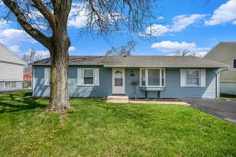 19 N Elm Ln, Glenwood, IL 60425