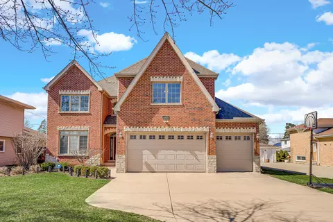 640 N Willow Rd, Elmhurst, IL 60126
