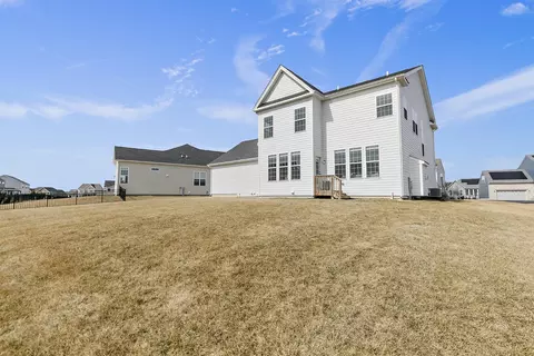 Exterior - 3629 Harborside Way, Elgin, IL 60124 photo 2 of 4