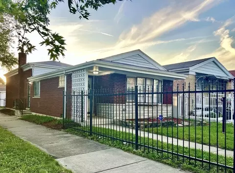 8956 S Union St, Chicago, IL 60620