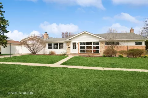 240 N Ashland Ave, Palatine, IL 60074