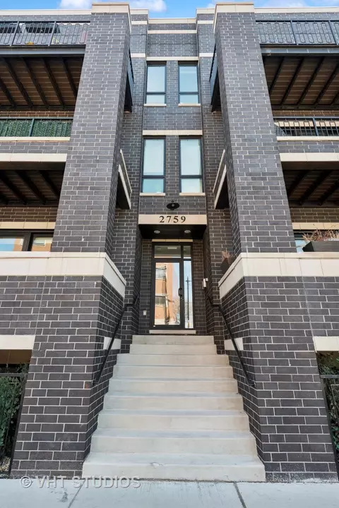 2759 W Lawrence Ave #3W, Chicago, IL 60625