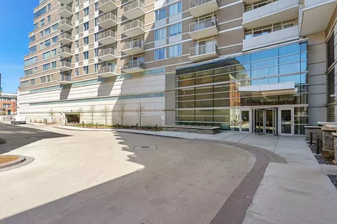 1515 S Prairie Ave #504, Chicago, IL 60605